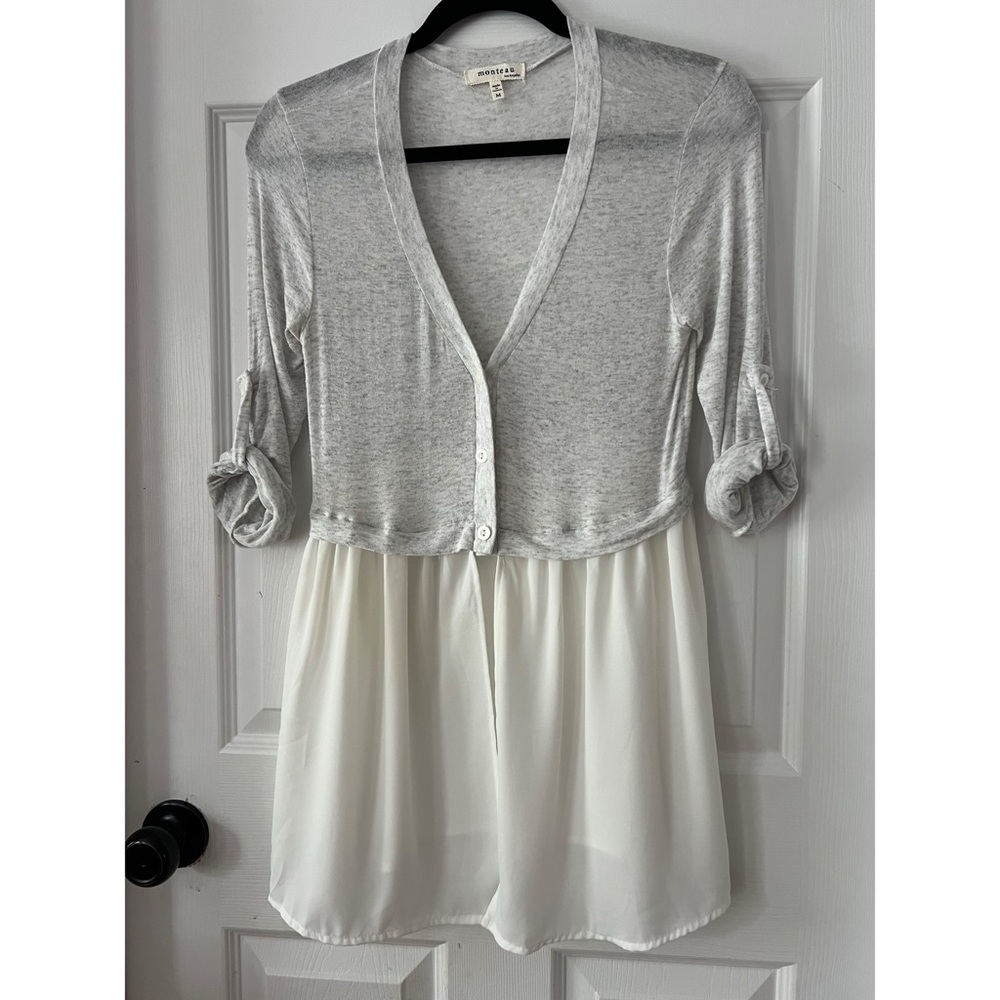 Monteau Gray and White Knit and Silk Top